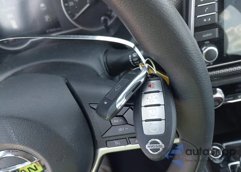 2018 Nissan Kicks Sv from USA, damaged, VIN 3N1CP5CU5JL509268